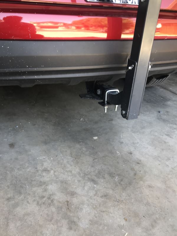 2018 Kia Sportage Curt Trailer Hitch Receiver - Custom Fit - Class III - 2