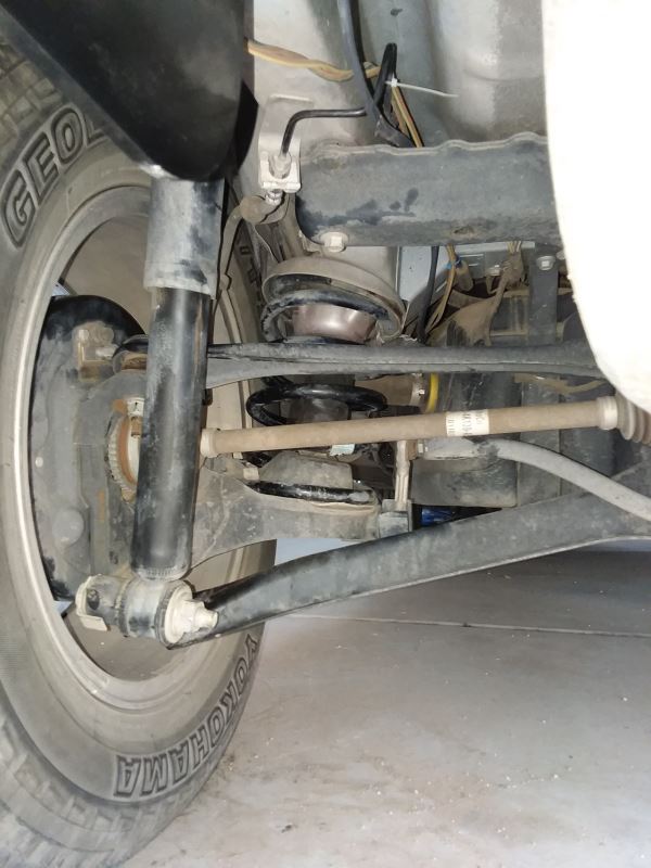 2008 ford escape rear shocks