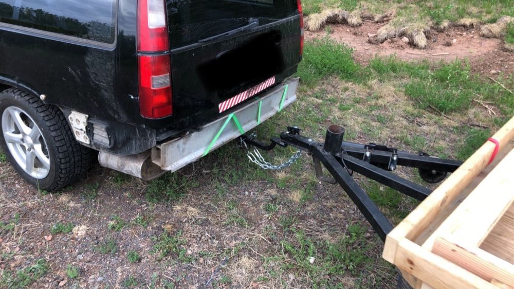 volvo 850 trailer hitch