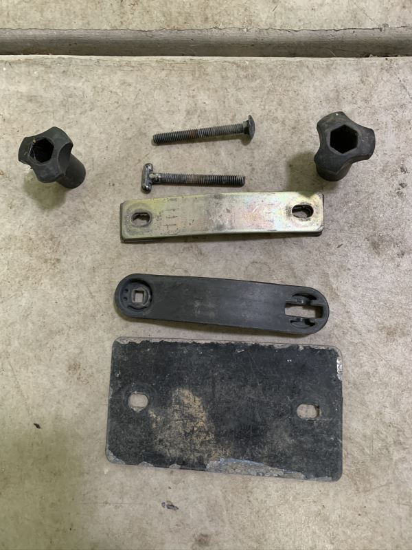 yakima rocketbox replacement hardware