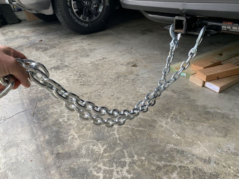 Best 2017 Ford F-350 Super Duty Trailer Safety Chains | etrailer.com