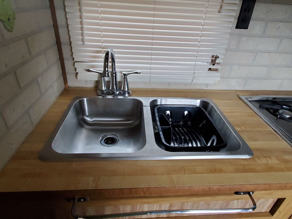 Double Bowl Drainboard Sink - Model #DBDW6025