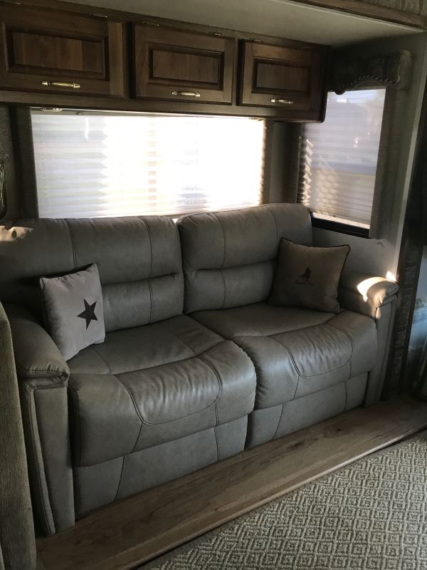 Best Winnebago View Motorhome RV Couches And Chairs