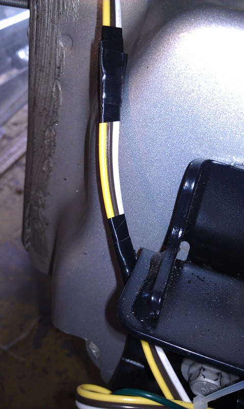 T-One Vehicle Wiring Harness with 4-Pole Flat Trailer Connector