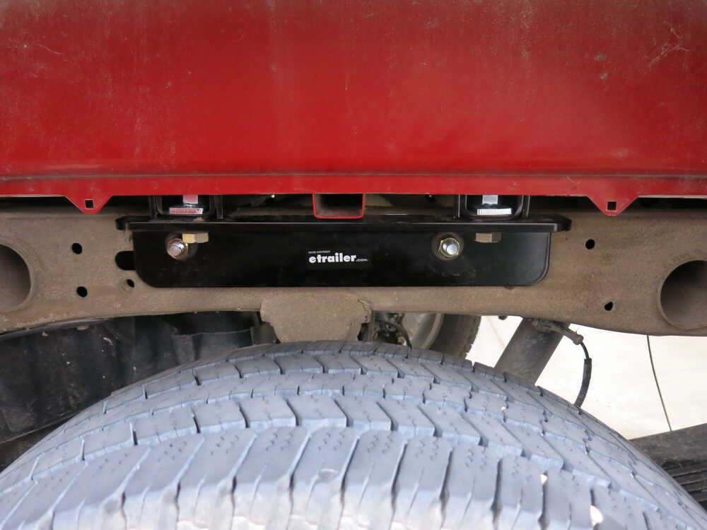 Under-Bed Rail and Installation Kit for Reese Elite Series 5th Wheel ...