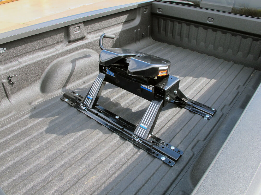 Reese Quick-Install Custom Installation Kit w/ Base Rails for 5th Wheel ...