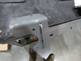 B&W Custom Mounting Brackets For Patriot 5th Wheel Above Bed Base Rails ...