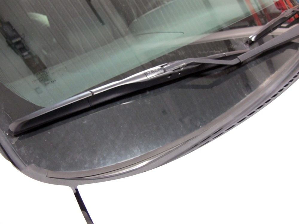 2004 pontiac vibe windshield wipers