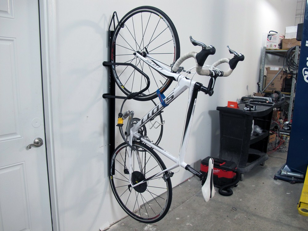 wall bike rack with lock