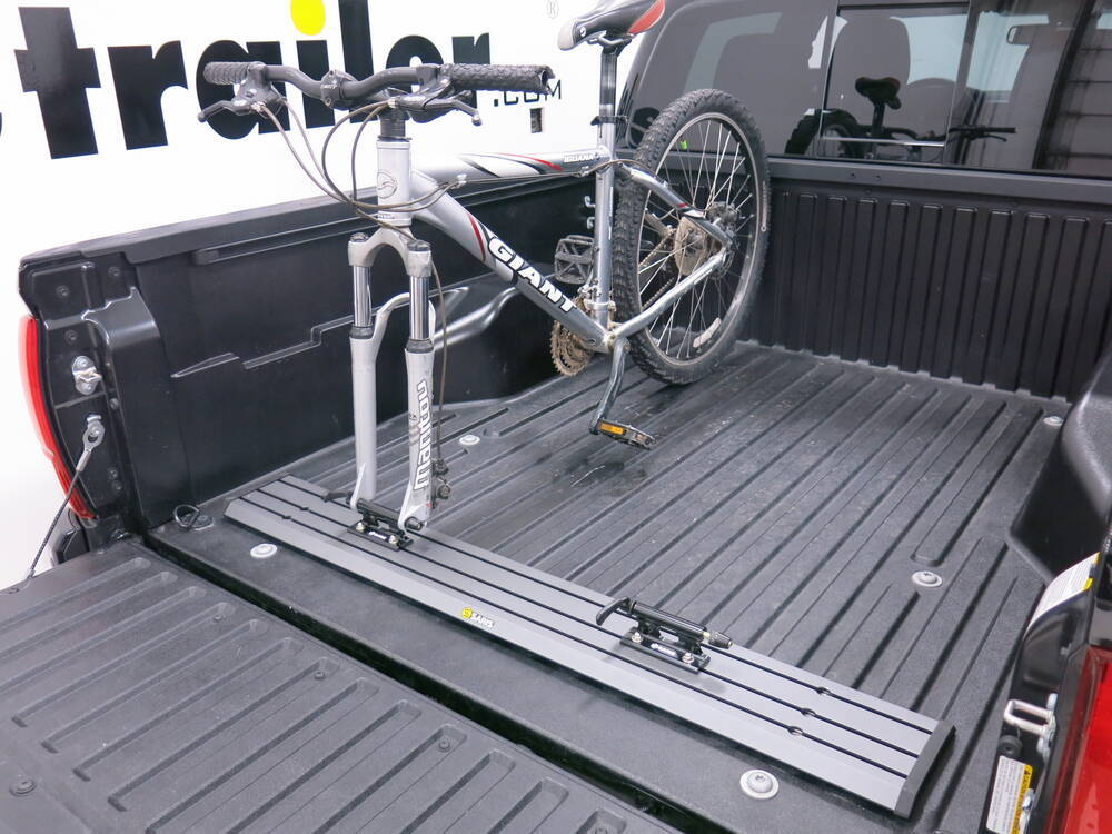 Saris Traps Fork-Block 3 Bike Rack - Triple Track - 47