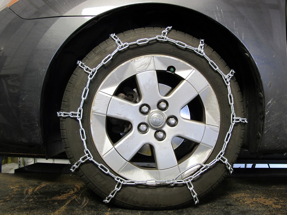 2004 Toyota Prius Titan Chain Low Profile Tire Chains Ladder Pattern