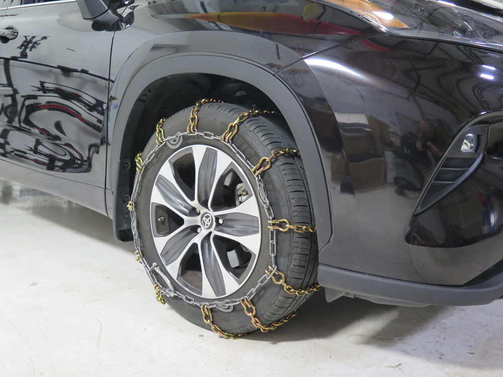 2020 Toyota Highlander Titan Chain Alloy Snow Tire Chains w/ Cams