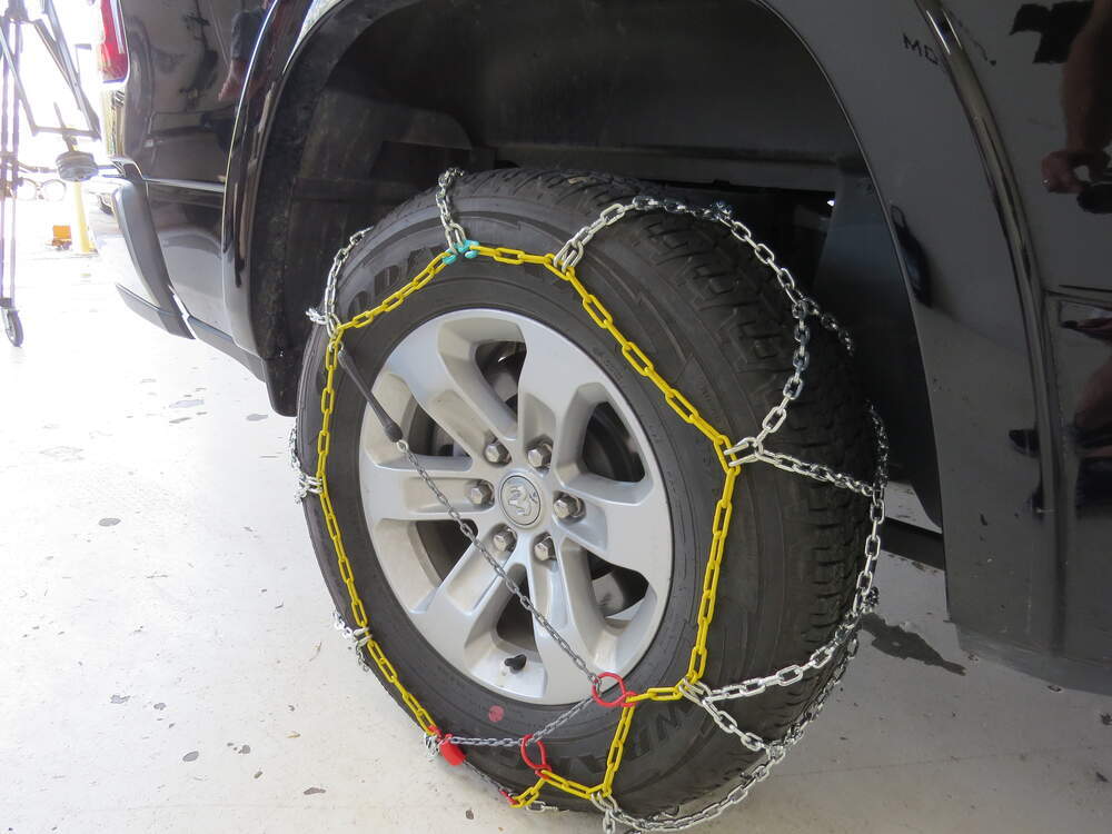 2015 Ram 1500 Titan Chain Alloy Snow Tire Chains Diamond Pattern Square Link 1 Pair