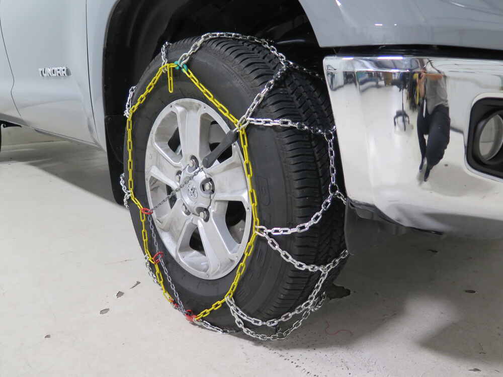 Titan Chain Tire Chains - Diamond Pattern - Square Link - Assisted