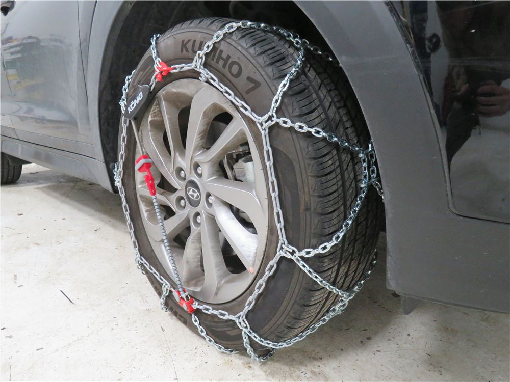 2018 Hyundai Tucson Konig Tire Chains Diamond Pattern Square Link