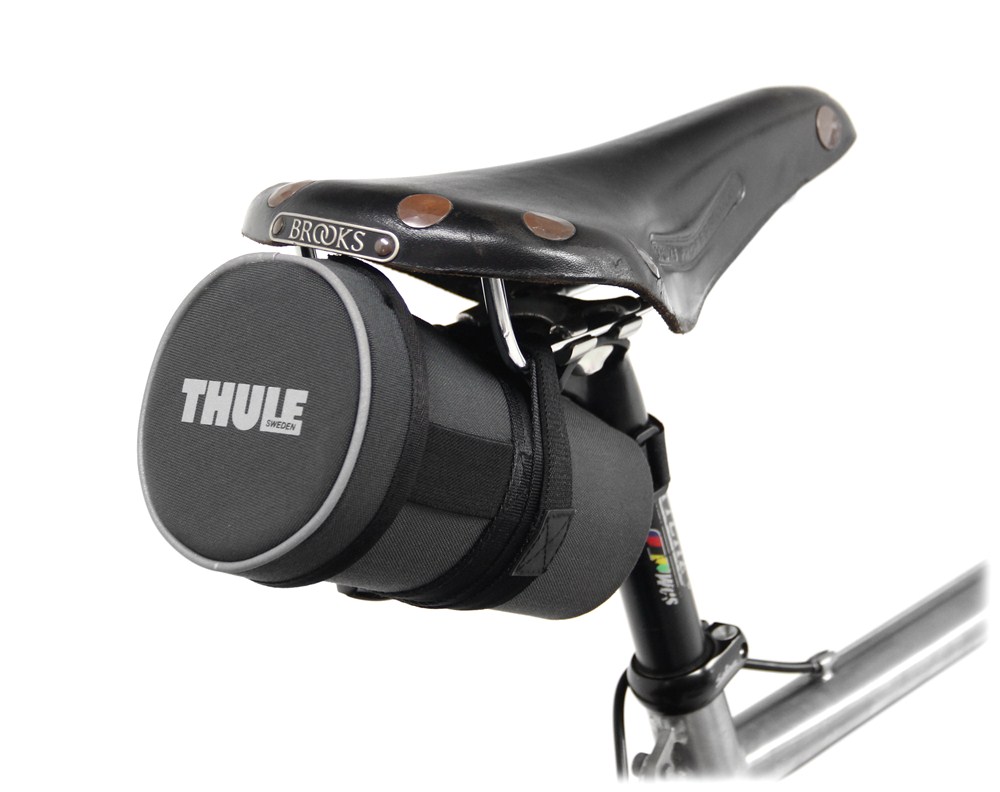 thule saddle bag