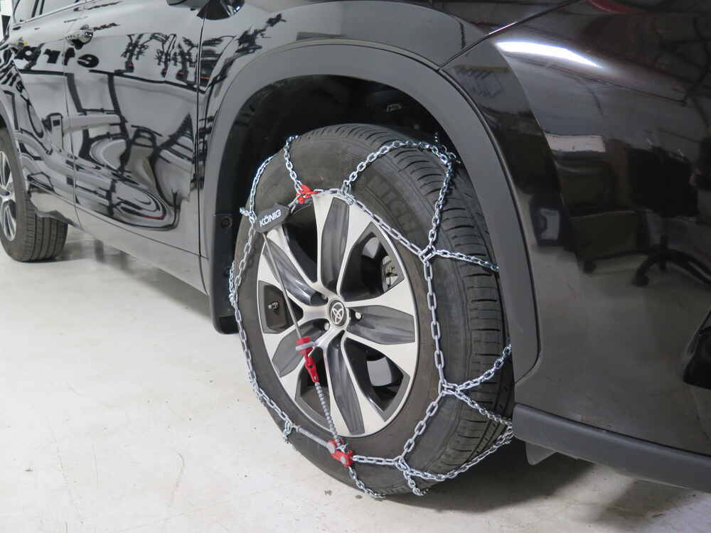 2008 Toyota Highlander Konig Tire Chains Diamond Pattern Square