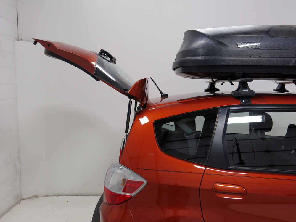 2016 Honda Fit Thule Pulse Medium Rooftop Cargo Box 14 cu ft