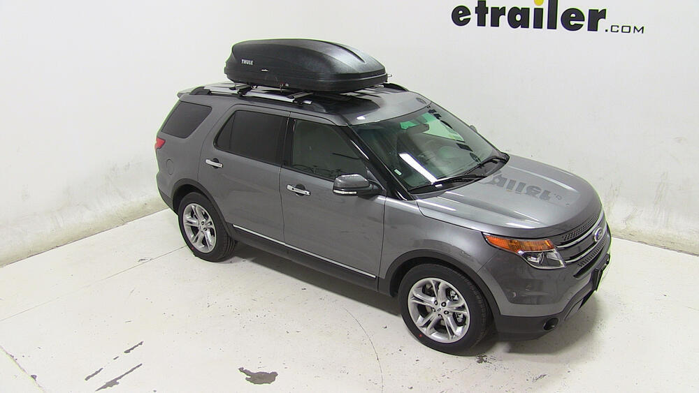 2016 Ford Explorer Thule Pulse Medium Rooftop Cargo Box 14 cu ft