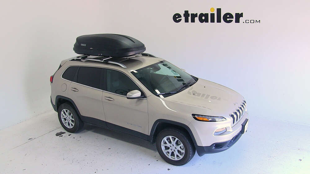 2019 Jeep Cherokee Thule Pulse Medium Rooftop Cargo Box 14 cu ft