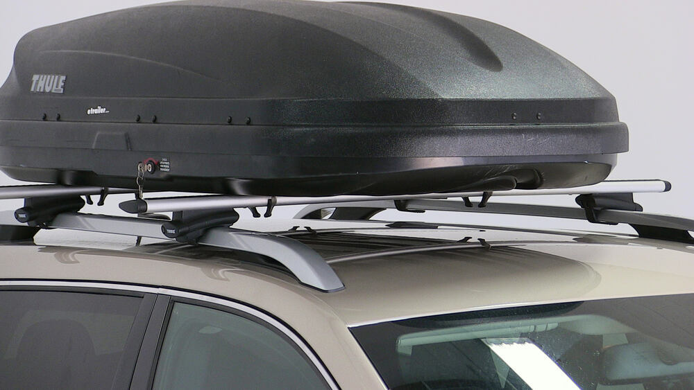 2019 Jeep Cherokee Thule Pulse Medium Rooftop Cargo Box 14 cu ft