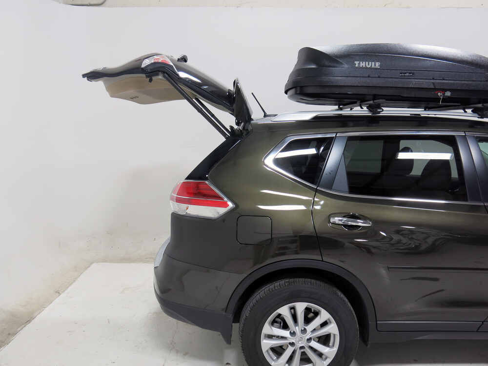 2019 Nissan Rogue Thule Pulse Medium Rooftop Cargo Box - 14 cu ft ...