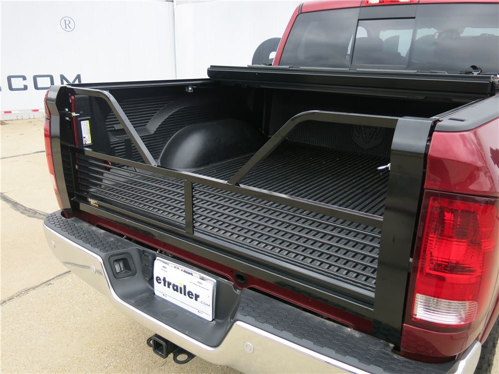 2014 Ram 1500 Stromberg Carlson 100 Series 5th Wheel Tailgate with Open ...