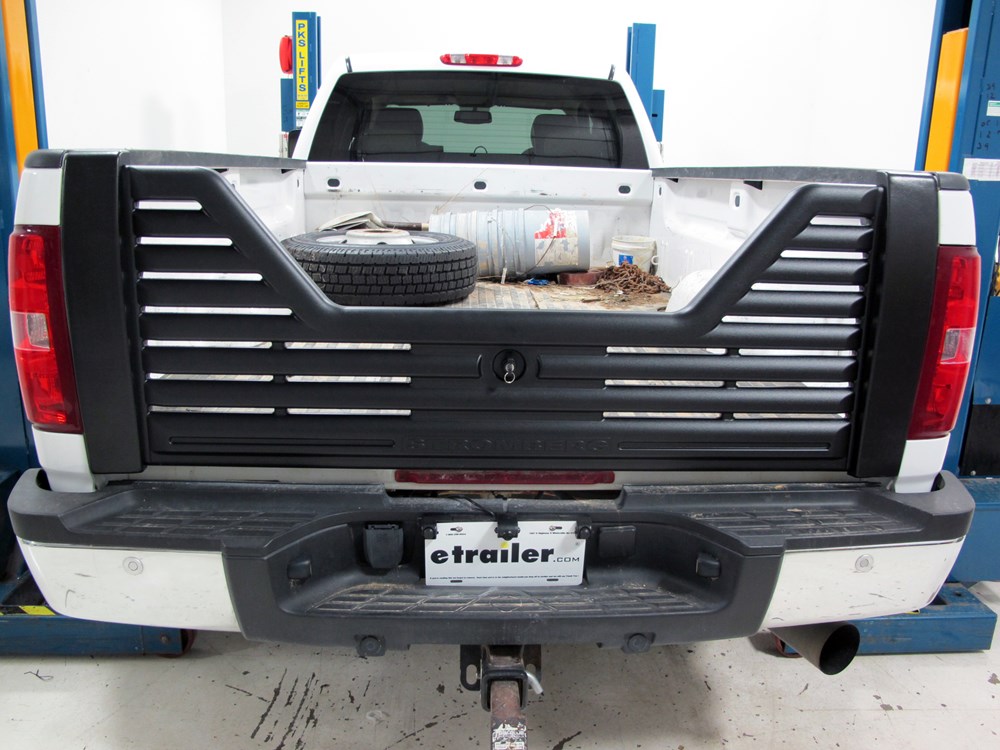 2009 Chevrolet Silverado Stromberg Carlson 4000 Series 5th Wheel ...