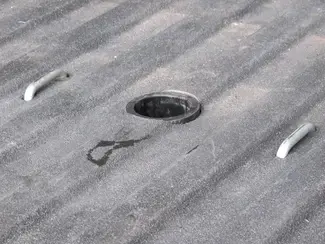 Gooseneck Hole in Truck Bed